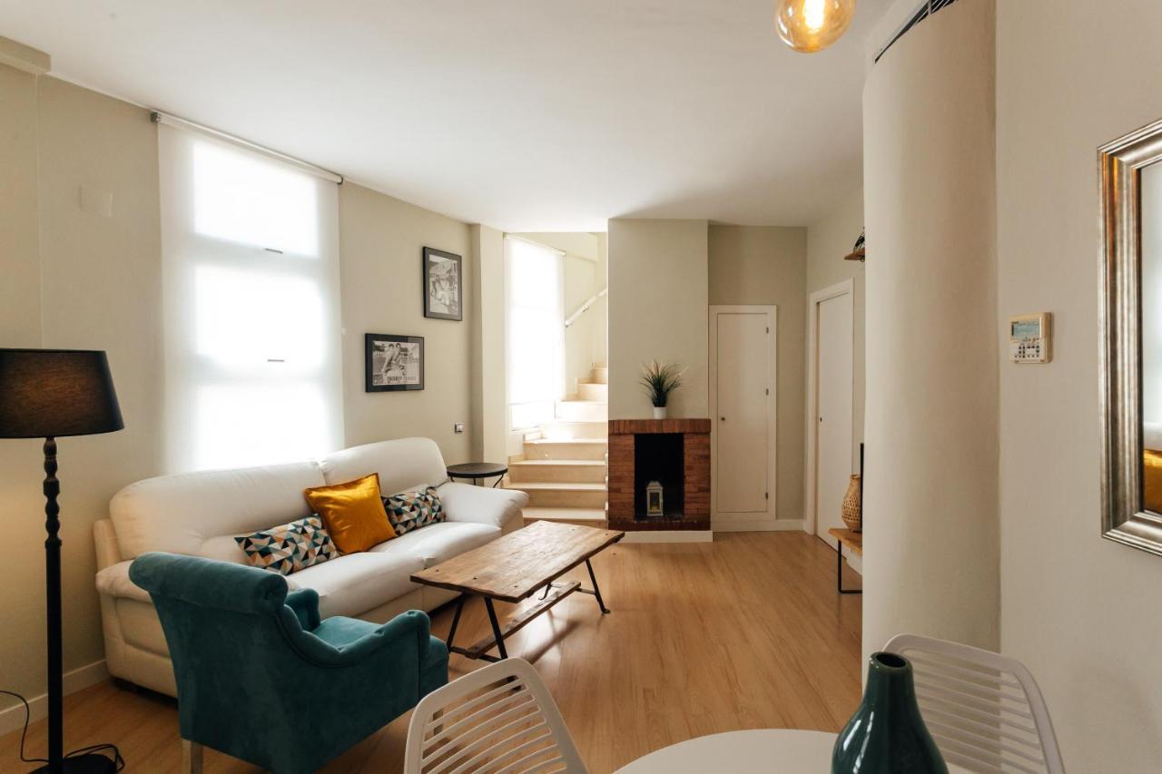 Alohamundi Duplex Alameda Daire Sevilla Dış mekan fotoğraf